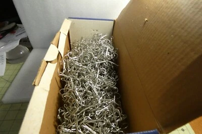 Mustad Treble Hooks Saltwater Size 4/0 25 Pcs 3549 - Image 1 of 4