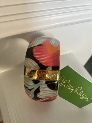 Lilly Pulitzer Wrist And Shout Bracelet, True Navy Crabby, NWT - Image 1 of 4