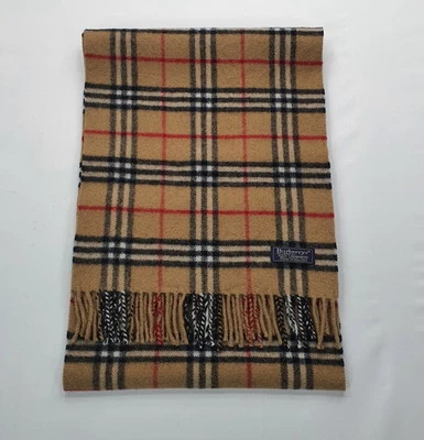 Genuine Burberry Lambswool scarf  size 170 cm very good condition Foto 1 de 4