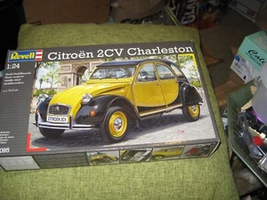 Citroen francese 2CV Charleston "Frog" by Revell in 1/24 dal 2011-senza specchietti laterali - Foto 1 di 3