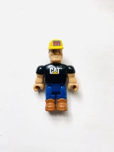 Mega Bloks CAT Articulated Dump Truck Construction Man Figure TB13 - Picture 1 of 2