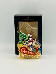 Christopher Radko "Dashing Through 2002" adorno 5” de alto trineo oso regalos - Imagen 1 de 3