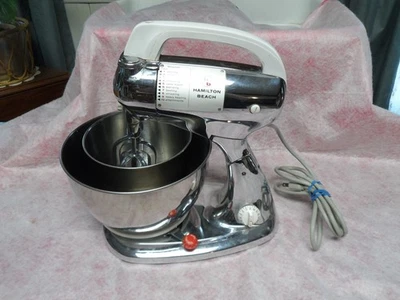 Mezclador vintage Hamilton Beach 10 velocidades modelo K soporte cromado 2 cuencos de acero inoxidable Foto 1 de 4
