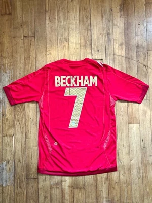 Maillot Foot Angleterre 2006 2008 exterieur #7 David Beckham Umbro - taille S - Photo 1/4