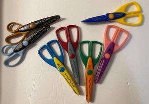 Paper Edgers Scissors 7 Different Designs Scrapbooking Paper Craft Brand Variety - Picture 1 of 5