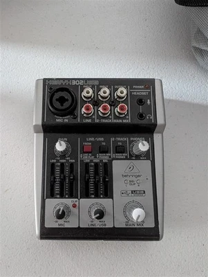 Behringer XENYX 302 USB - Image 1 of 2