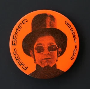 PINBACK ELTON JOHN agosto 1976 Louder Than Concorde Tour Madison SQ. JARDÍN - Imagen 1 de 2