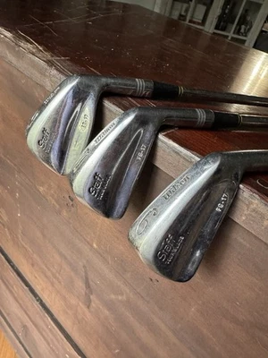 WILSON STAFF TOUR BLADE FG-17 Set of 9, 7-6 Irons Stiff Steel - Image 1 of 4