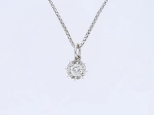 Collana ciondolo ottimo prezzo 0,65 ct. Diamante oro bianco 585 valore 7.000 euro dettagli - Foto 1 di 8