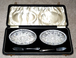 VINTAGE CAVIAR BUTTER CRYSTAL SERVING SET - Picture 1 of 14