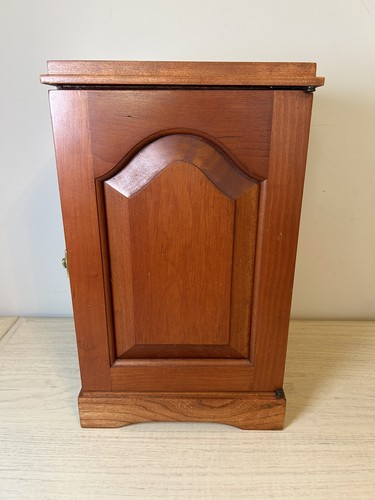 Picture 1 of 20