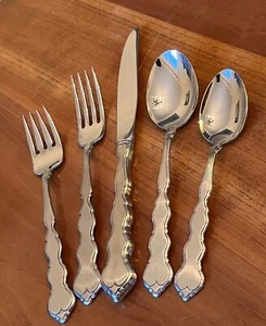 Oneida VALERIE Distinction Deluxe Stainless Flatware - Choice - Picture 1 of 18