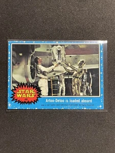 1977 Topps Star Wars #48 "Artoo-Detoo is Loaded Aboard" Set Break - Picture 1 of 2
