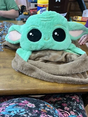 Baby Yoda Star Wars Mandalorian ~ Hooded Blanket ~ The Child Grogu [30inx50in]  - Изображение 1 из 4