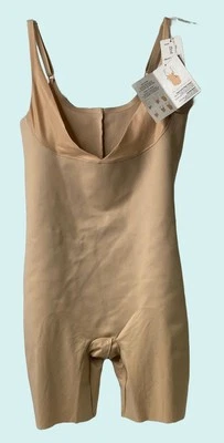 Nuevo con etiquetas Chantelle Basic Modelado Busto Abierto Medio Muslo 3506 Desnudo Para Mujer Talla L $108 Foto 1 de 3