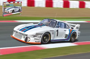 Modellino auto kit di montaggio Italeri PORSCHE 935 BABY KIT 1:24 MODELLISMO - Foto 1 di 1