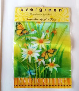 Welcome Daisies & Butterflies Evergreen Garden Flag 17" x 12" ~ New in Package - Picture 1 of 5