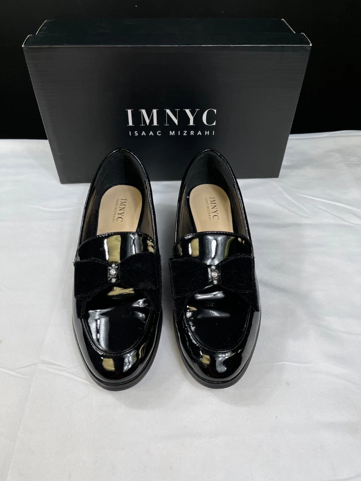 Mocasines Isaac Mizrahi para mujer de charol negro con lazo de terciopelo talla 7 SKU 730 Foto 1 de 4