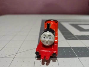 Thomas the Tank & Friends ERTL James - Picture 1 of 5