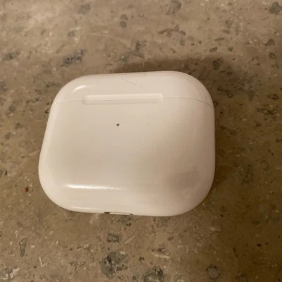 Apple AirPods 3. Generation Drahtloser Kopfhörer - Weiß - Bild 1 von 4