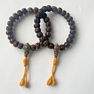 Pulsera ajustable con cuentas de palo de rosa con imitación turquesa Nepal - Imagen 1 de 8