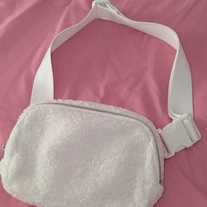 Bandolera informal blanca - Imagen 1 de 6