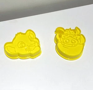 Set 2 Lion King Simba Pumba Cookie Cutter Icing Fondant Stamp Embosser Mould - Picture 1 of 4