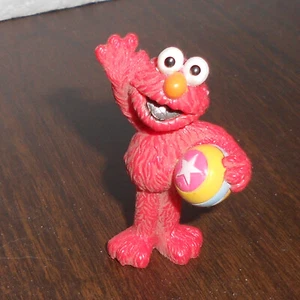 Ventage Mattel Sesame Street Elmo with Ball 3" Figure M6030 - Picture 1 of 3