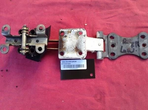 ROLLS ROYCE SILVER SPUR RIGHT left RIGHT REAR LOWER DOOR HINGE UB34485 SP1 - Picture 1 of 1