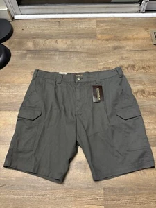 NEW Lincoln Outfitters Men's Flat Front Stretch Twill Khaki Cargo Shorts 42 Gray - Picture 1 of 7