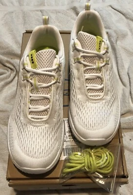 ZAPATILLAS TENIS NUEVAS LANDS END PARA MUJER BLANCAS/AMARILLAS 7-7,5 UE 37,5 RENDIMIENTO Foto 1 de 4