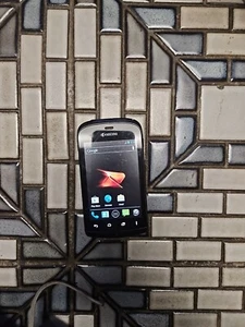 Kyocera Hydro Prepaid Android Phone (Boost Mobile) Black Smartphone C517 - Picture 1 of 4