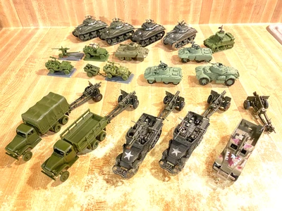 Lote 24 Unimax MRC Italieri 1:72 Greyhound Staghound Sherman Stuart Half Track EE. UU. Foto 1 de 4