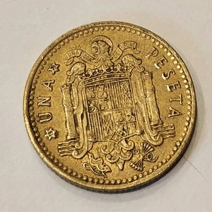 1966 Spain 1 Peseta Coin | Francisco Franco Caudillo de España Por La G. De Dio - Picture 1 of 2