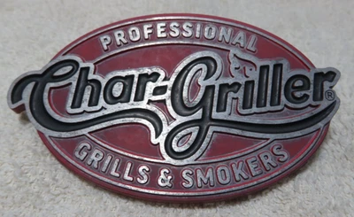 CHAR-GRILLER PARRILLAS PROFESIONALES Y FUMADORES ALUMINIO LOGOTIPO PLACA INSIGNIA (rojo) Foto 1 de 2