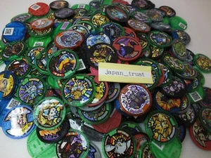 Yokai Yo-Kai Uhr mit 250 Medaillen (zufällig) Bandai aus Japan kostenloser Versand - Bild 1 von 2