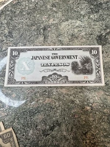 Japanese WW2 Philippines Occupation 10 Pesos 1942 WWII Currency Banknote Bill - Picture 1 of 5
