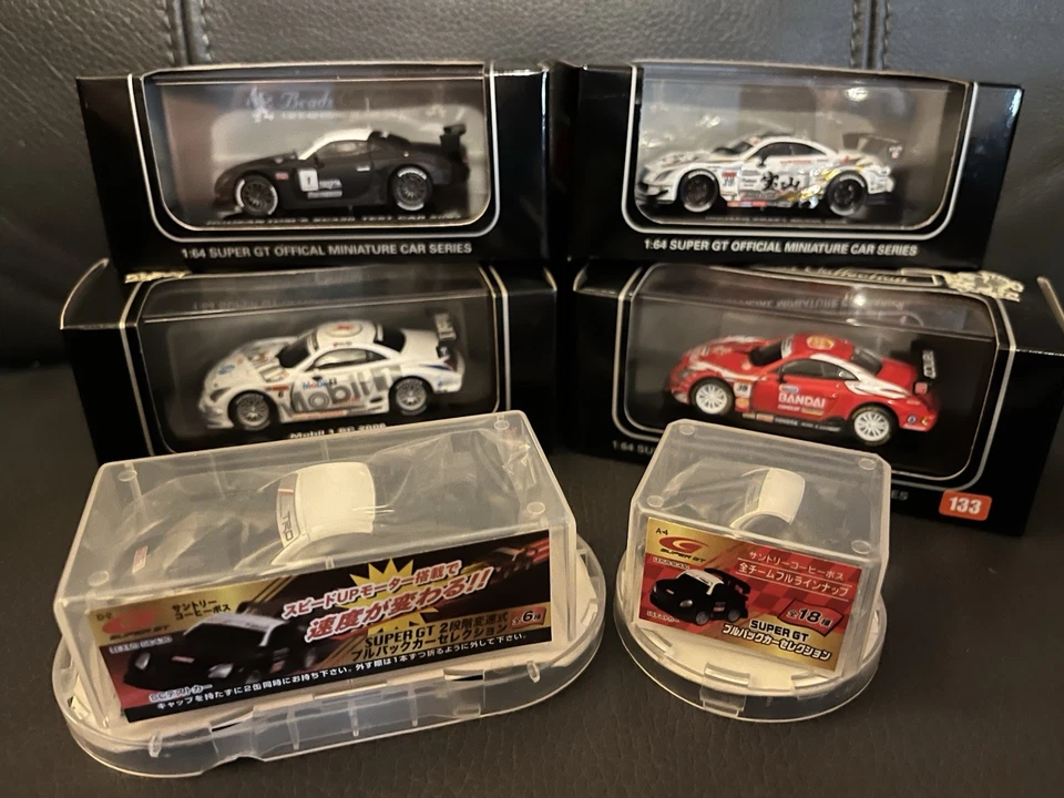 Lote de juguetes de coches de plástico y fundidos a presión Lexus SC430 Foto 1 de 4