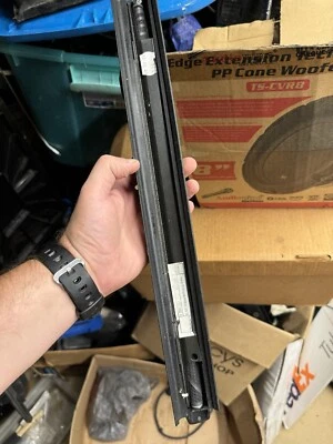 BMW X5 2000-2006 PUERTA TRASERA IZQUIERDA CUARTO VENTANA PARASOL 2001 2002 2003 2004 05 Foto 1 de 3