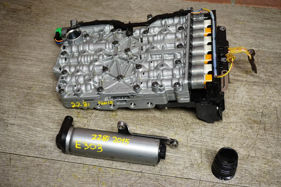 BMW 228I XDRIVE F23 2015 2,0 L AWD transmisión automática carrocería de válvula solenoide 76 k OEM Foto 1 de 4