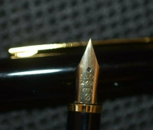 JAPAN PEN , PILOT ,GOLD 14 KARAT - Picture 1 of 3