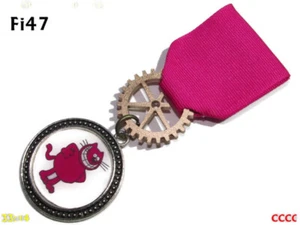 Steampunk Medal pin drape badge brooch children's TV show Custard Roobarb #Fi47 - Picture 1 of 5