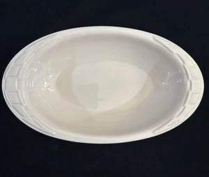 VTG Longaberger Woven Traditions Ivory Oval Shaped Serving Bowl 11" x 6.5 - Picture 1 of 5