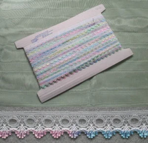Knitting Eyelet - Multi 25 mts (275) - Picture 1 of 1