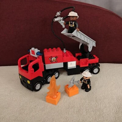 Lego Duplo 4977 - Le Camion de Pompier - Complet - Intervention incendie Son - Photo 1/4