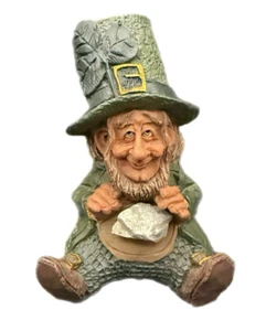 Estatuilla duende 1995 de los finlandeses de Declan Guardian of the Blarney Stone - Imagen 1 de 8