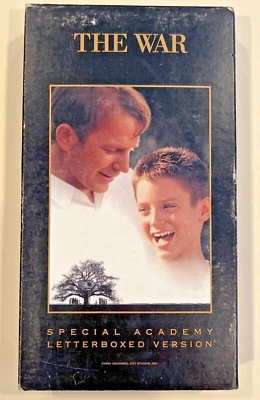 The War- Elijah Wood Kevin Costner Special Academy Letterboxed Version VHS Promo Foto 1 de 3