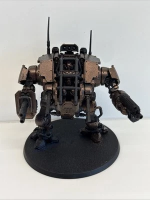 Games Workshop Warhammer 40K: Primaris Invictor Tactical Warsuit - Imagem 1 de 4