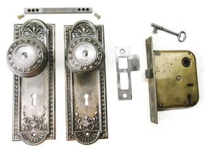 Antike Türgarnitur viktorianisch / Eastlake Backplate Knopf Einsteckschloss Schlüssel aufgearbeitet - Bild 1 von 10