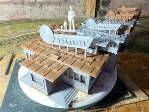 O Scale Model Railroad Diner Kit with Video Assembly Instructions - Picture 1 of 12